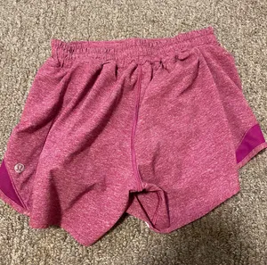 Lululemon Hotty Hot Shorts thumbnail 3