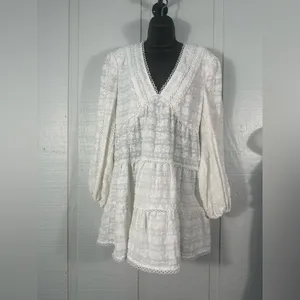 C/meo Collective Lie Awake Long Sleeve Ivory V Neck Dress Size Small EUC thumbnail 2