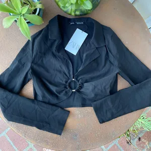 ZARA NWT  blouse thumbnail 1