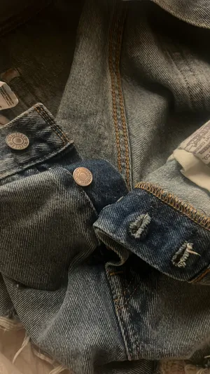 Levi’s Jean Shorts 501 Button Fly thumbnail 4