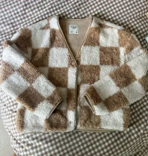 Abercrombie & Fitch checkered sherpa liner jacket in stone and tan thumbnail 1