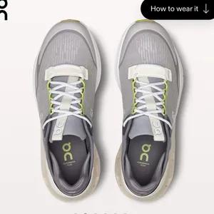 Women’s On Running Cloudnova Flux Sneakers Size 9.5 thumbnail 2