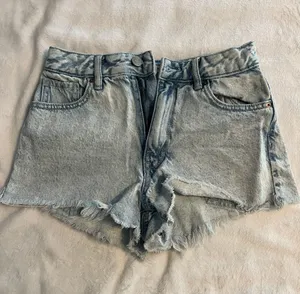 PacSun High Rise Festival Jean Shorts thumbnail 2