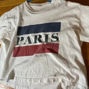 Paris tee thumbnail 1