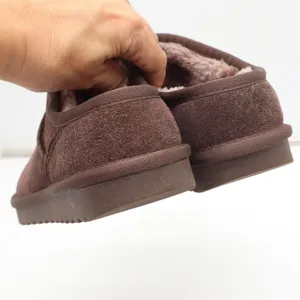 Cushionaire Slippers Women 8.5 Suede Memory Foam Mules Brown Faux Fur Excellent thumbnail 8