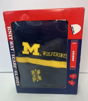 Vintage 90s Michigan Wolverines Knit Hat Scarf‎ Gloves Gift Set NIB Deadstock thumbnail 1