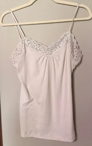 White lace Cami Size M thumbnail 1