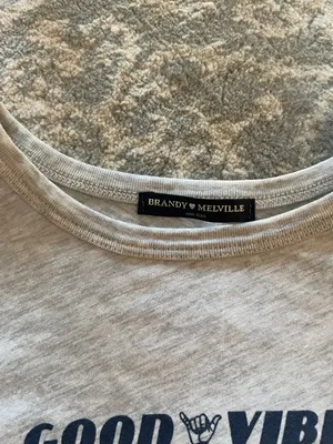 Brandy Melville Crop Top thumbnail 3