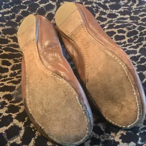Tory Burch ballet shoes. Size 7 thumbnail 3