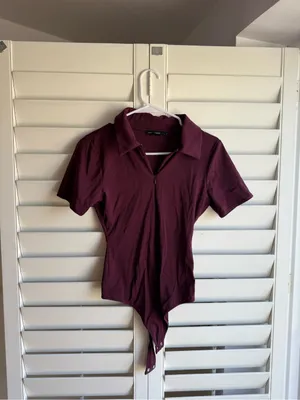 Good American Fig Collared Short-Sleeve Bodysuit with Deep V sz S thumbnail 4