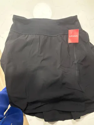 Spanx Get Moving 17" Skort thumbnail 4
