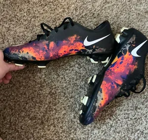 Soccer Cleats thumbnail 1