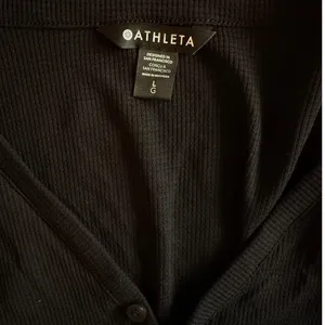 Athleta Lounge Top Size Large Black Waffle Knit Henley Soft Cozy Travel Layering thumbnail 4