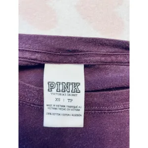 PINK Victoria's Secret Long Sleeve T-Shirt Women XS Plum Pocket Graphic Tee‎ thumbnail 3