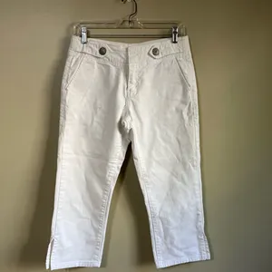Levi’s white capri pants 4‎ thumbnail 2