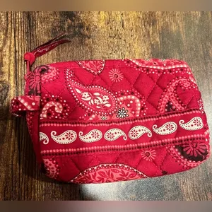 RETIRED: Vera Bradley | small Mesa Red cosmetic bag. thumbnail 1