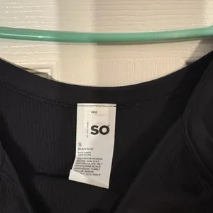 SO The Favorite Bodysuit Seamless Rib Tank in Black Luxe thumbnail 4
