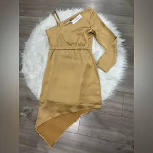 🆕 Chic One Shoulder Gold Dress Size S thumbnail 2