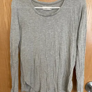 Long Sleeve thumbnail 1