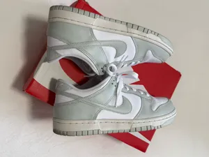 Nike Dunk Low Sneakers thumbnail 5