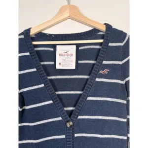 Hollister Women's Striped Y2K Cardigan‎ Sweater M Navy Blue White Rabbit Hair thumbnail 2