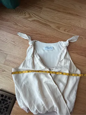 Amanda Uprichard Cream Wrap Bodysuit Shoulder Tie Top M thumbnail 6