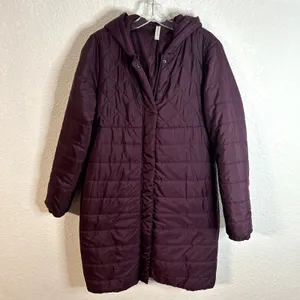 Fabletics Lucca Puffer Womens Size Medium Burgundy Maroon Purple EUC thumbnail 3