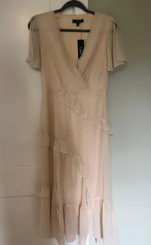 NWT Ruffled Midi Dress thumbnail 6