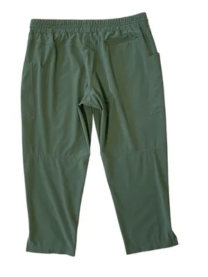 L.L. BEAN Capri Hiking Pants thumbnail 2