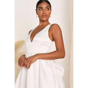 NWT Lulus Blissfully Beloved Ivory Backless A-Line Bow Maxi Dress Bridal Size M thumbnail 7
