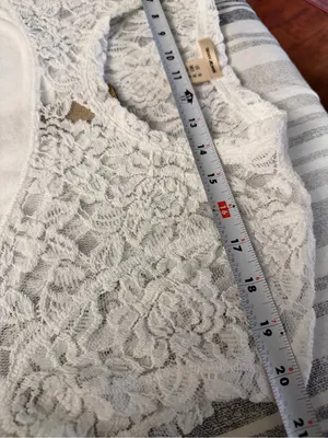 DKNY White Lace Yoke Short Sleeve Top thumbnail 11