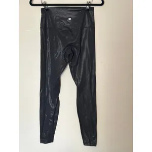 Lululemon leggings Size 8 thumbnail 4