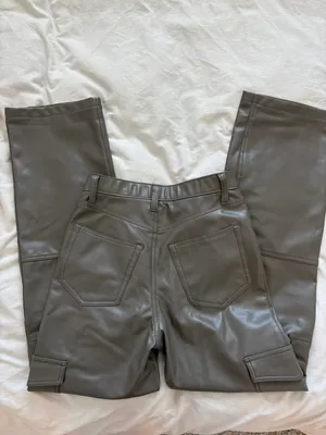 Abercrombie 90’s Relax High-Rise Vegan Pants thumbnail 3