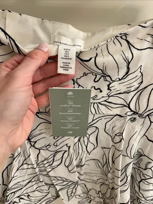 NWT H&M FLARED MINI SKIRT thumbnail 7