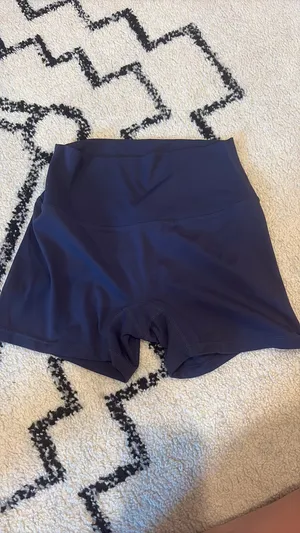 Small navy biker shorts Blue thumbnail 2