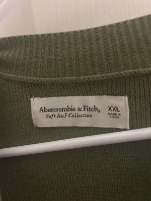 Abercrombie Sweater thumbnail 3