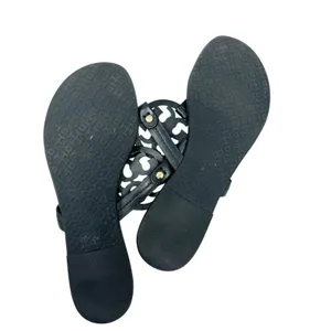 Tory Burch Miller Black Matte Leather Logo Medallion Flat Sandals Size 8 thumbnail 9