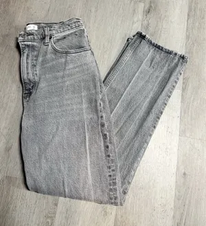 Abercrombie & fitch ultra high rise 90s straight jeans thumbnail 1