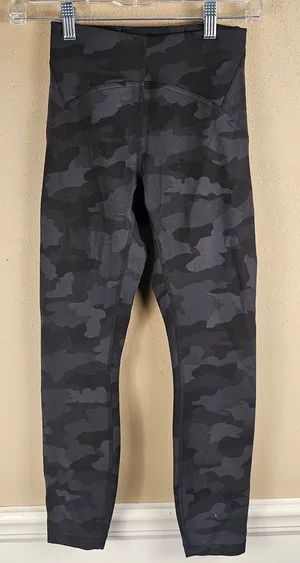 Lululemon Womens Heritage 365 Camo Deep Coal InStill High Rise‎ Tight 4 thumbnail 1