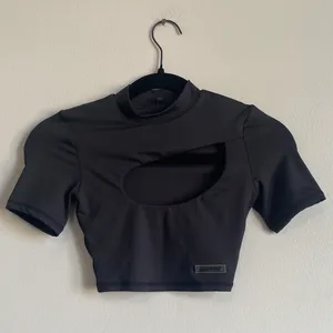 Bo+Tee Athletic Crop Top thumbnail 5