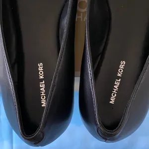 NWT Michael Kors
Women's Mandy Ballet Flats thumbnail 9