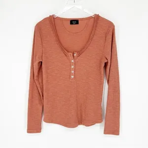 VICI Long Sleeve Henley Top Women's Size S Rust Boho‎ thumbnail 2