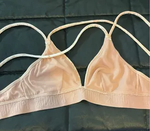 PINK Victoria’s Secret Pink Velvet Unlined Bralette Size XS thumbnail 4