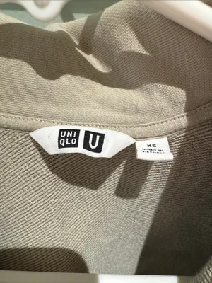 Uniqlo Tan Zip-Neck Pullover thumbnail 2