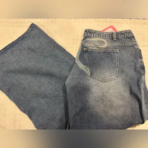 NWT PAC SUN Online Exclusive Edikted Vyxex Vintage Wash Low-Rise Bowtie Jeans, L thumbnail 8