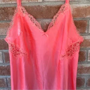 Victoria’s Secret Slip Dress Lingerie Medium Hot Pink Nightie Satin Lace Barbie thumbnail 2