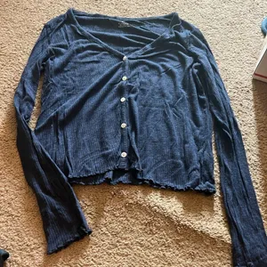 Aerie‎ medium blue blouse thumbnail 3
