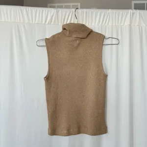Vintage Apt 9 Sleeveless Turtleneck M Gold Metallic Ribbed Tuscan Mom Y2K Glam thumbnail 2