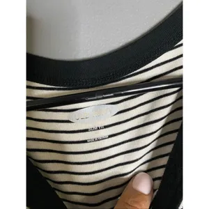 Old Navy Black White Stripe Crewneck Short Sleeve Shirt Size XL Slim Fit thumbnail 3
