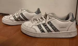 adidas White Sneakers with Gray Snake-Print Stripes thumbnail 1